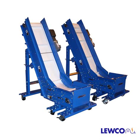 Cleated Incline Belt Conveyor, Portable - Lewco Conveyors