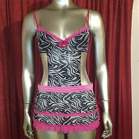 Rampage Intimates Sleepwear Rampage Intimates Zebra Hot Pink Lingerie Apron Y K Ruffles