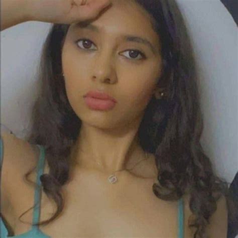 Sexy Desi Beauties Page Hot Desi Leaks