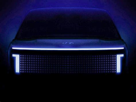 Hyundai Seven Electric Suv Concept Teased Debuts November 17