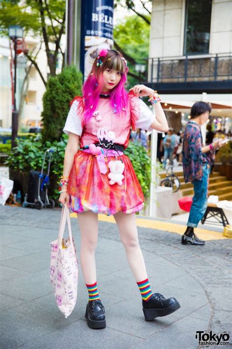 Tokyo Fashion | Japan fashion street, Harajuku outfits, Harajuku ...