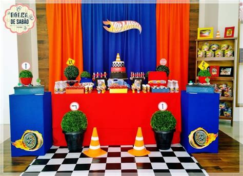 Festa hot wheels Decoracao festa carros Aniversário hot wheels