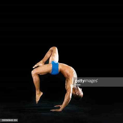 Gymnastics Backflip Photos and Premium High Res Pictures - Getty Images