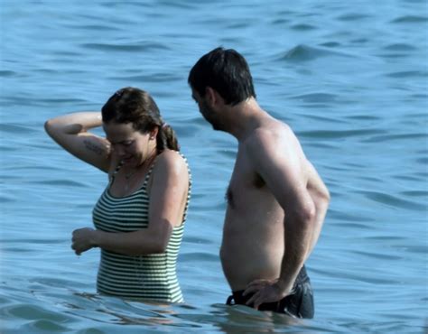 Deniz Akalin Hot 9 Photos TheFappening