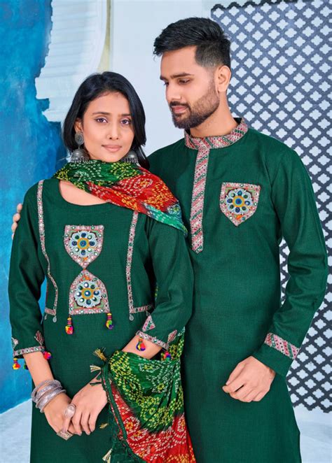 Navaratri Festival Couple Combo Navaratri Mens Kurta And Womens Wear