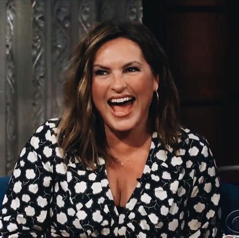 B a y l e e 🌻 on Instagram: “A Gorgeous Queen 👑 #mariskahargitay # ...