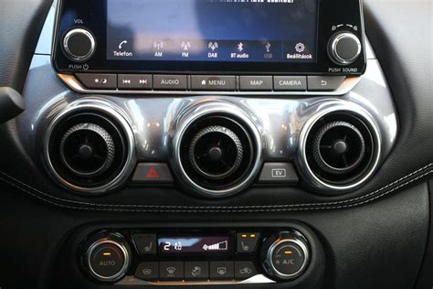 Vagányan spórol - Nissan Juke hibrid teszt - Autónavigátor.hu