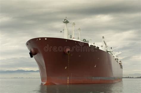 Nave Del Portador Del Gas Licuefecho Foto De Archivo Imagen De Cara