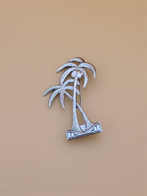 Vintage Palm Tree Brooch Gem