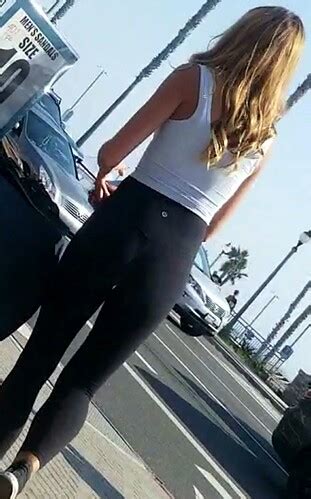 Random Beach Non Bikini Forum