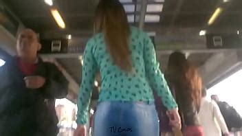 TV Culos Moviendo Su Gran Culo HD XVIDEOS