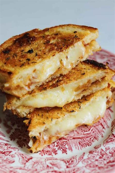 Gruyere Grilled Cheese With Onion Jam Grilled Cheese Social