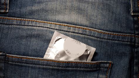 Survey Says 80 Of Men Bring Condoms To Funerals 965 Kiss Fm