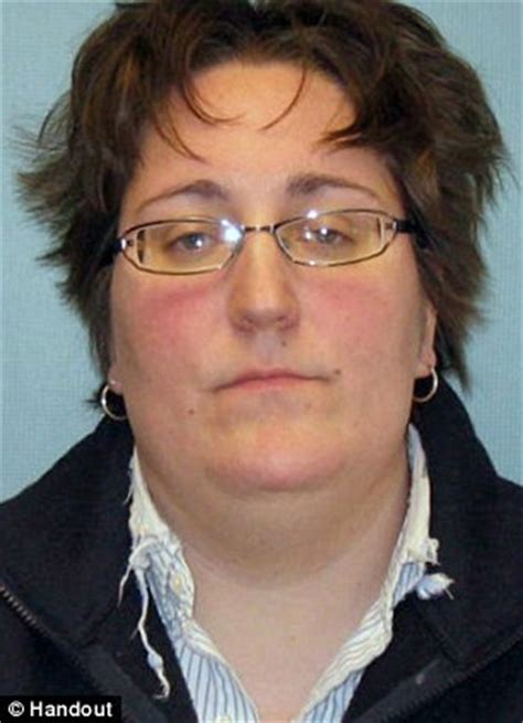 Police Officer Describes Vehicular Lesbian Sex Romp He Interrupted Between A Judge And Public