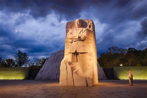 11 Iconic American Monuments to Visit