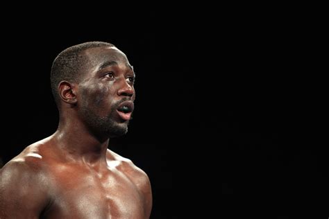 Terence Crawford remains undefeated junior welterweight after beating Felix Diaz – The Denver Post