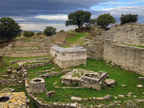 Archaeological site Hisarlik Turkey 2022 Scenery 4K Photo Preview ...