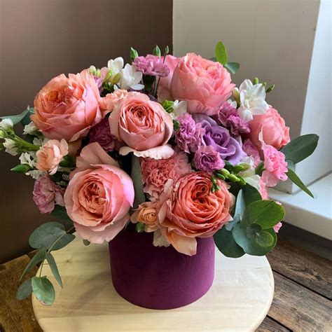 Шляпная коробка с пионовидными розами | Rose, Flowers, Plants