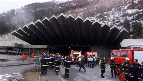 Chamonix commémore les 20 ans du drame du tunnel du Mont Blanc France