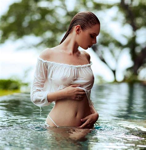 Dioni Tabbers Nude Bronzed Boobs Pussy Scandal Planet