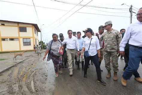 Mindef Per On Twitter Tumbes Ministro Jchavezcresta Junto A