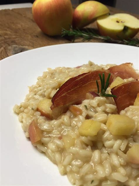 Risotto Alle Mele Con Speck Altoatesino Igp Ricette Risotto Ricette