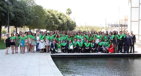 La CEU UCH celebra la graduación de su decimoquinta promoción de