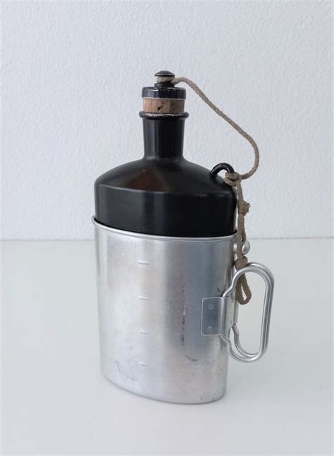 Alte Schweizer Armee Feldflasche JE84 Von SIGG Kaufen Auf Ricardo