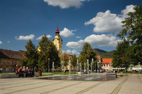 Lovosice, Tsjechische Republiek - 21 Augustus, 2018: Het Vierkant Van ...