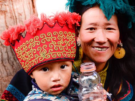 The Yi and the Yangtze - Worldbiking.info