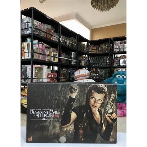 Jual Baru Hot Toys Alice Resident Evil Afterlife Asli Ori Diskon Shopee Indonesia