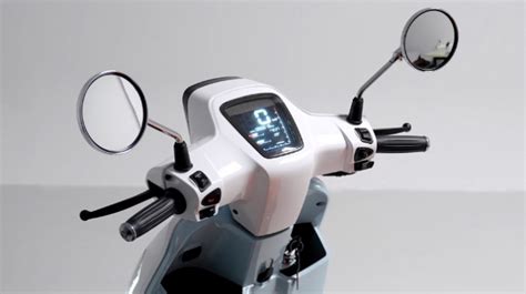 Tin xe hot 2 11 Hạ gục Honda Vision vua xe ga 125cc giá 16 4 triệu đồng rẻ hơn Wave Alpha ra mắt