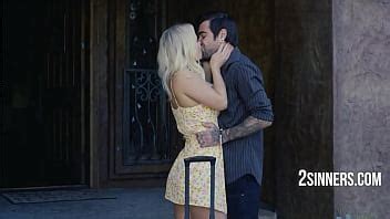 Mi Novia Rubia Acepta Extender Las Vacaciones XVIDEOS