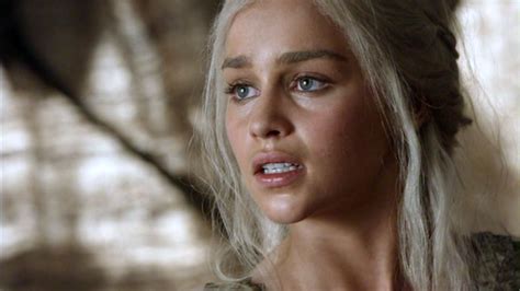 Emilia Clarke Daenerys Targaryen Daenerys Targaryen #DaenerysTargaryen… | Violet eyes, Emilia ...