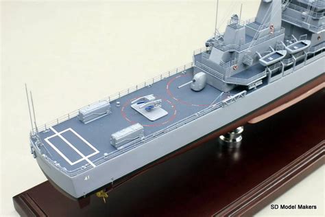 SD Model Makers > Cruiser Models > Virginia Class Guided Missile Cruiser Models