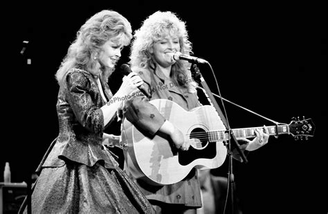 Naomi and Wynonna the Judds 1987 Live Concert Photo Photograph Print ...