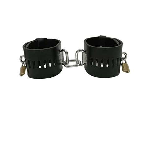 Adult Sex Toy Metal Bondage Handcuffs Stainless Steel Handcuffs With Iron Chain Plush