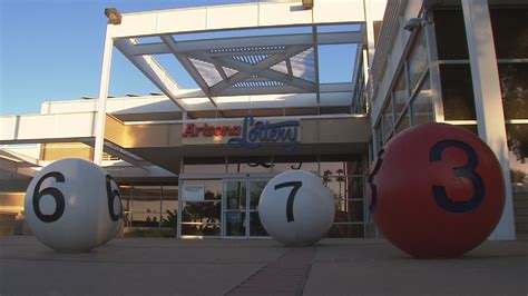 Mesa resident claims $8.4M jackpot from The Pick - Arizona's Family