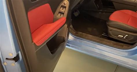 Защитные накладки на пороги Haval Jolion / Хавал Джолион - Допы и ...
