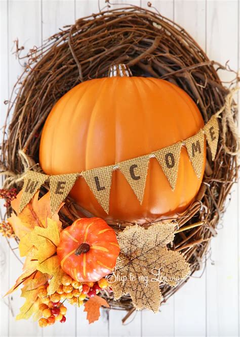 45 Easy DIY Leaf Crafts for Fall 2024