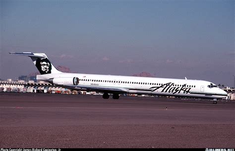 Mcdonnell Douglas Md 83 Dc 9 83 Alaska Airlines Aviation Photo