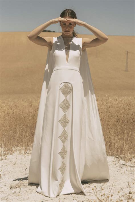 Vestido De Novia Bordado A Mano Graciela Colour Nude