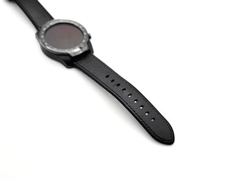 Обзор смарт-часов TicWatch Pro: недорогой вариант с NFC, GPS, IP68 и на ...