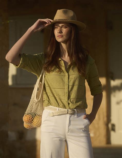 SS23 LOOKBOOK | Marina V Paris