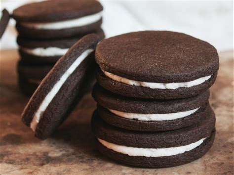 Hungry Hungry Highness: Homemade Oreos