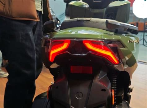 Tin xe hot 9 12 Thay thế Air Blade Honda ra mắt vua xe ga giá 55 triệu đồng trang bị xịn như SH