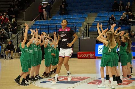 Esce Sb E S Cantenay Epinard Soulaire Et Bourg Basketball Cantenay