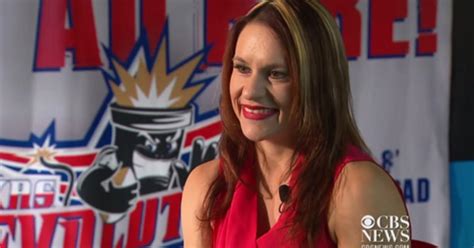 Cardinals Hire Jen Welter As Nfls First Female Coach Cbs New York