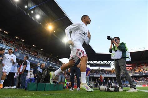 Transferts Kylian Mbappé entre le PSG et le Real Madrid l