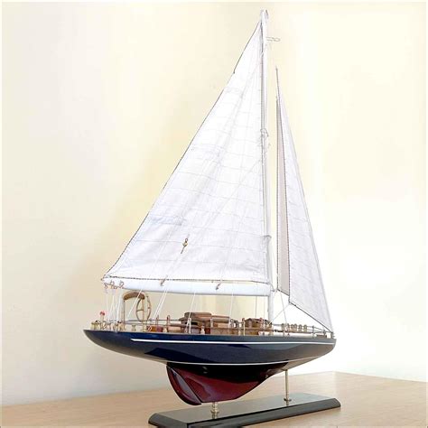 Endeavour Yacht Model J Class Yacht Model